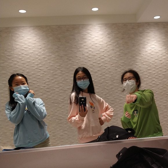 Meet your Posher, Amy - Picture 1 of 1